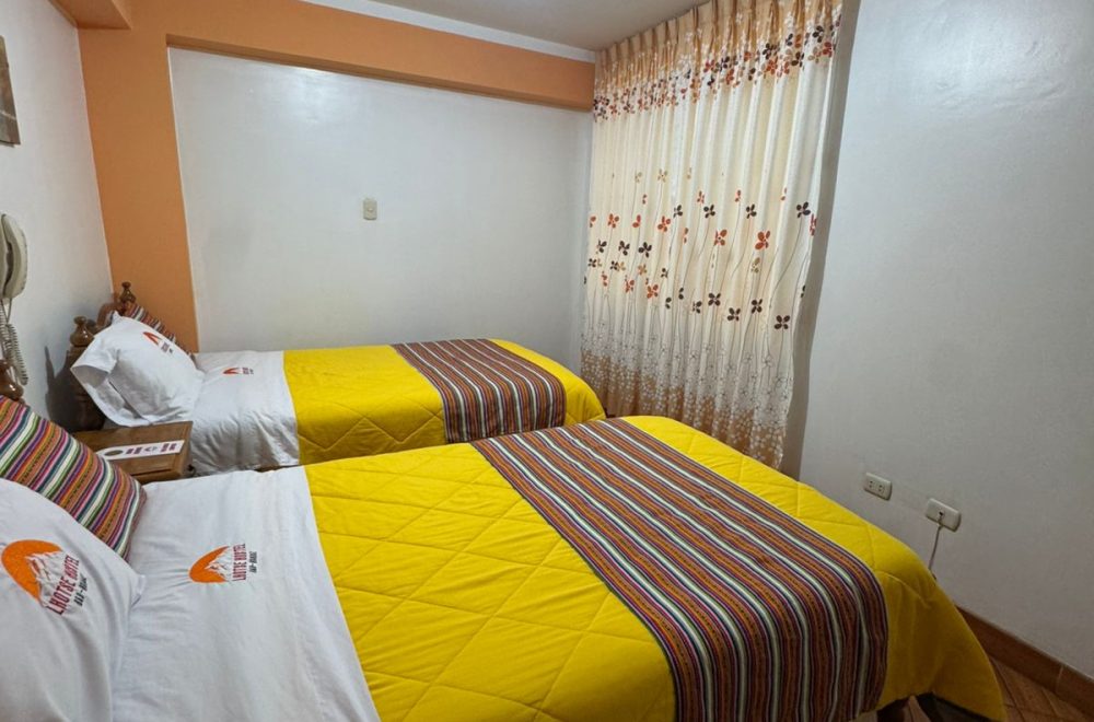 HABITACIÓN DOBLE PRIVADA-Lhotse Hostel-Huaraz Perú