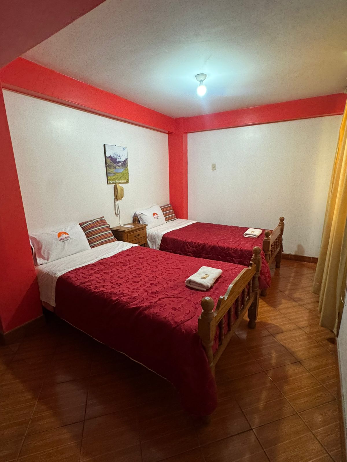HABITACIÓN DOBLE COMPARTIDA