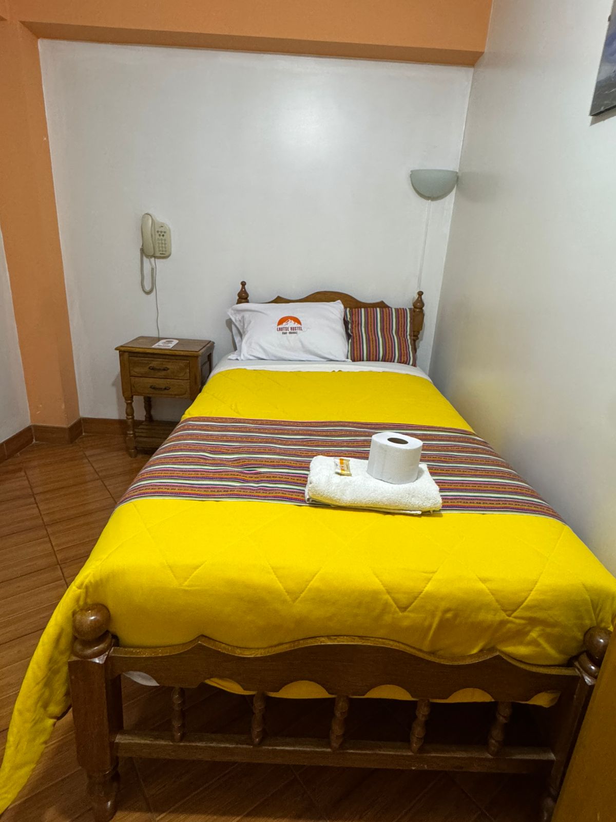 HABITACIÓN INDIVIDUAL PRIVADA.(2)